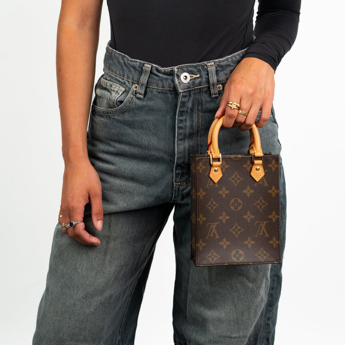 Louis Vuitton Petit Sac Plat Monogram - St. Luxe